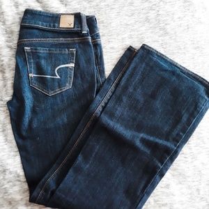 American Eagle low-rise stretch jeans